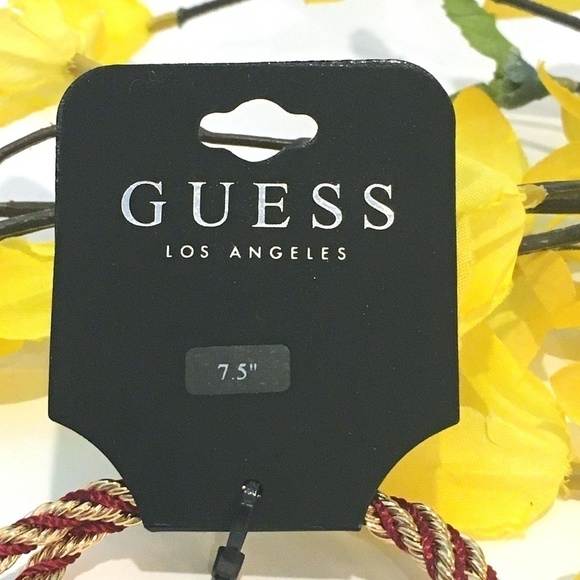 𝅺3/$29! GUESS Twisted Rope Bracelet with Lock - Picture 9 of 9